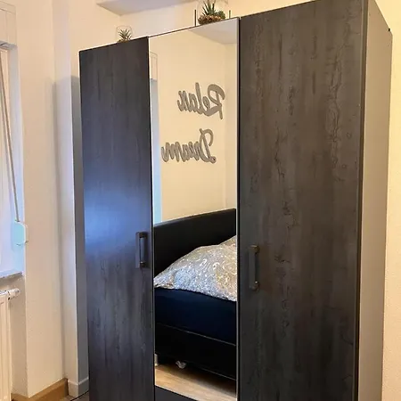 Lovely 1-bed In Apartman Koblenz