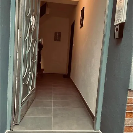 Lovely 1-bed In Apartman